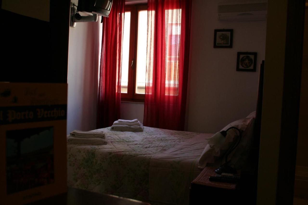 B&B Guest House Il Porto Vecchio Stintino Cameră foto